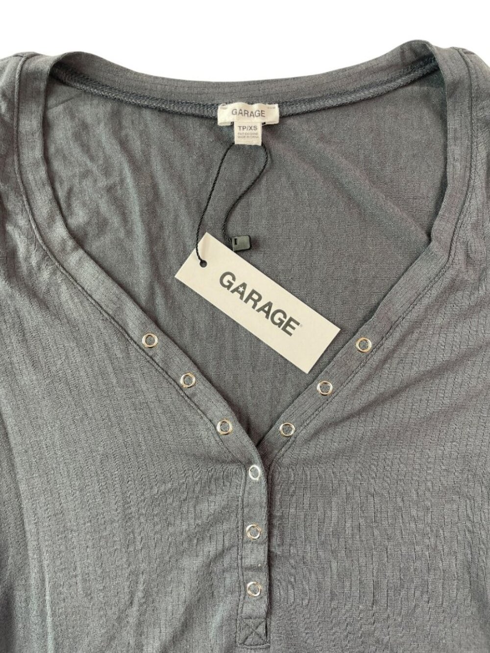 Garage Smooth Crewneck Burnt Ash Long Sleeve Top Modal Blend Wmn's Sz XS $35 NWT - Picture 2 of 6